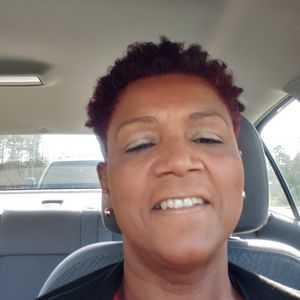 Meet your Posher, Lydia